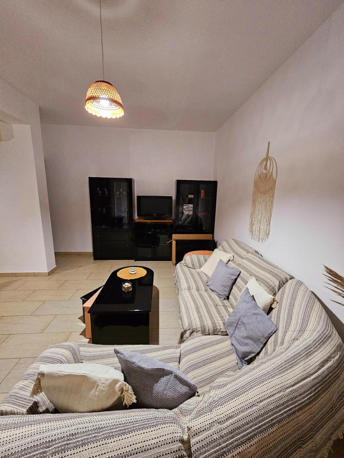 3 Palms Apartament Pafos